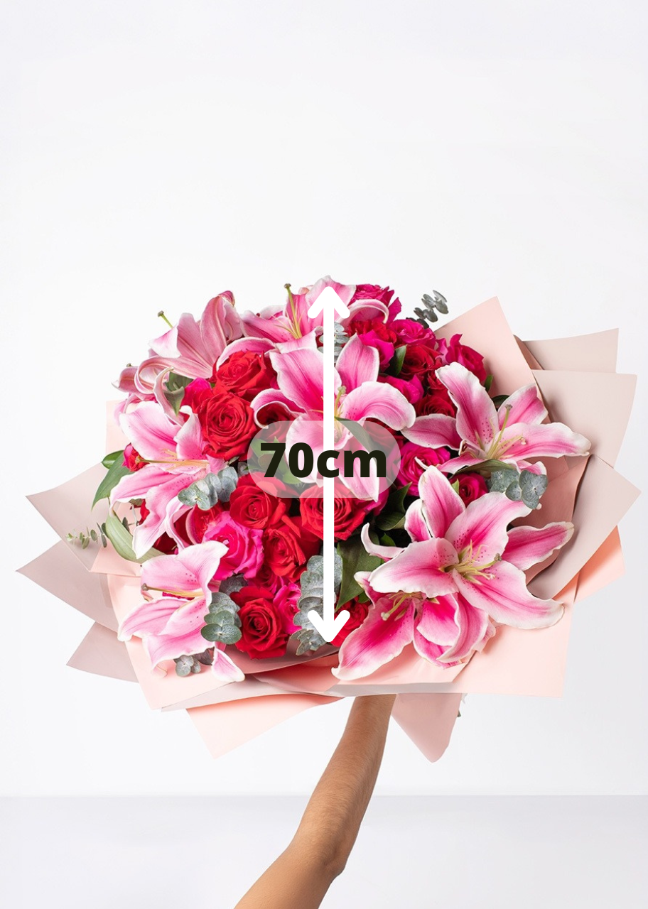 Ramo de rosas y stargazer