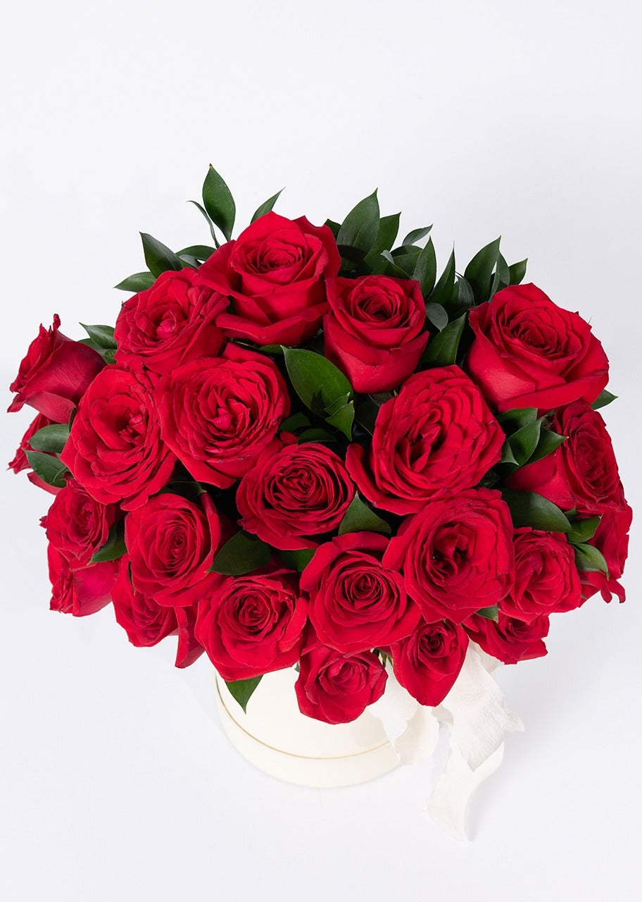 Caja con 24 rosas rojas