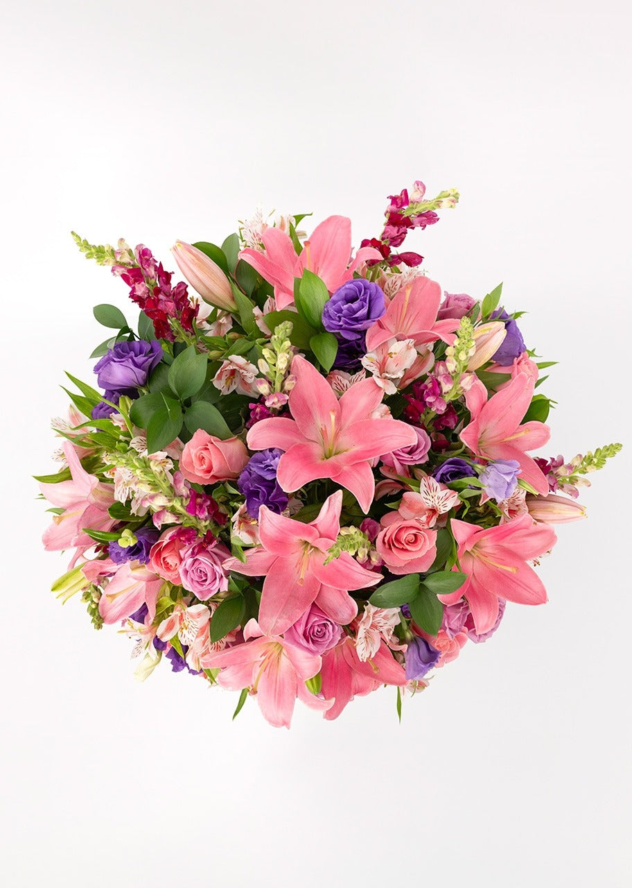 Ramo de lilys y lisianthus