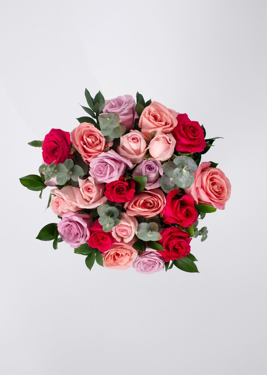 Ramo de 24 rosas de colores