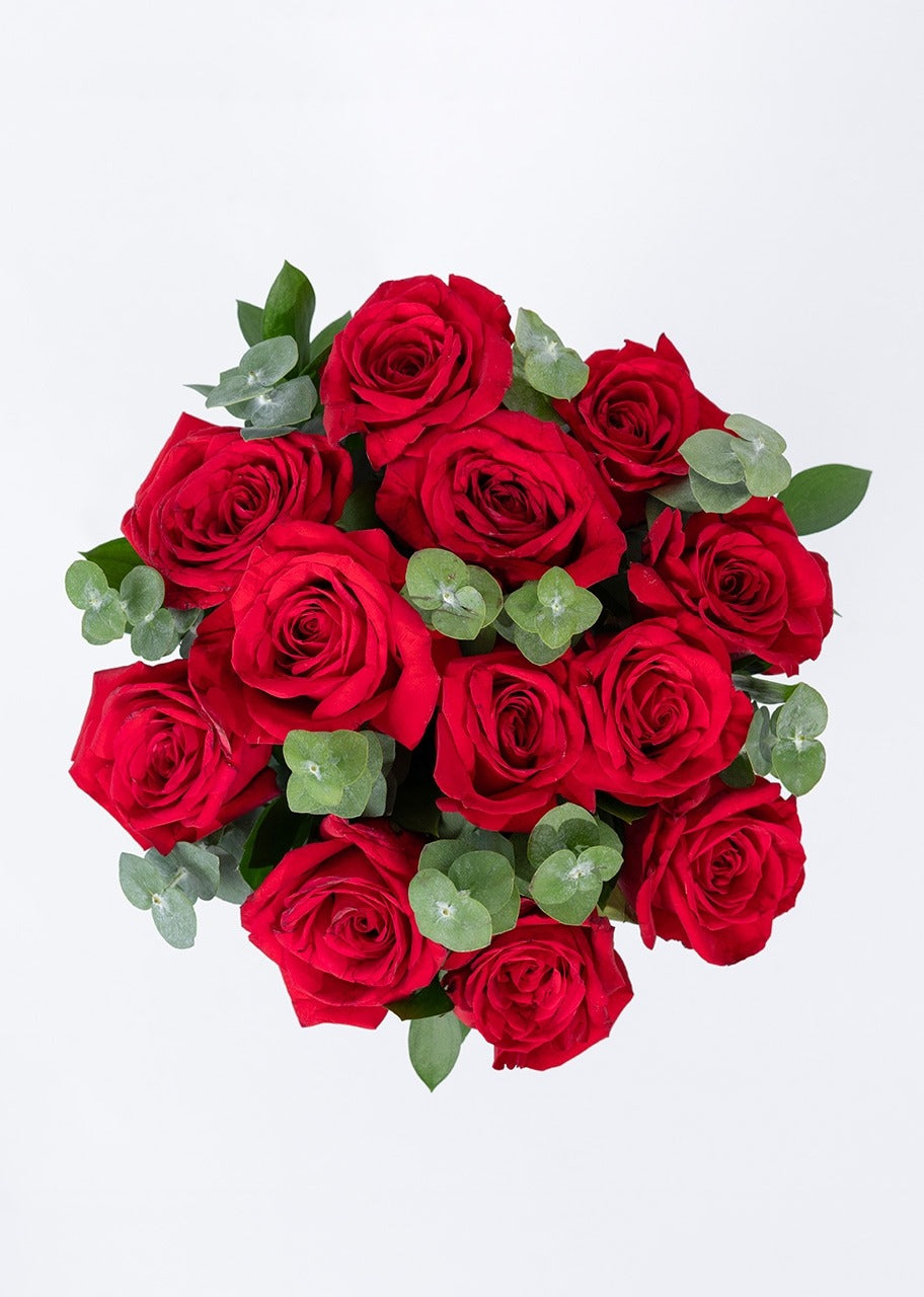 Ramo de 12 rosas rojas