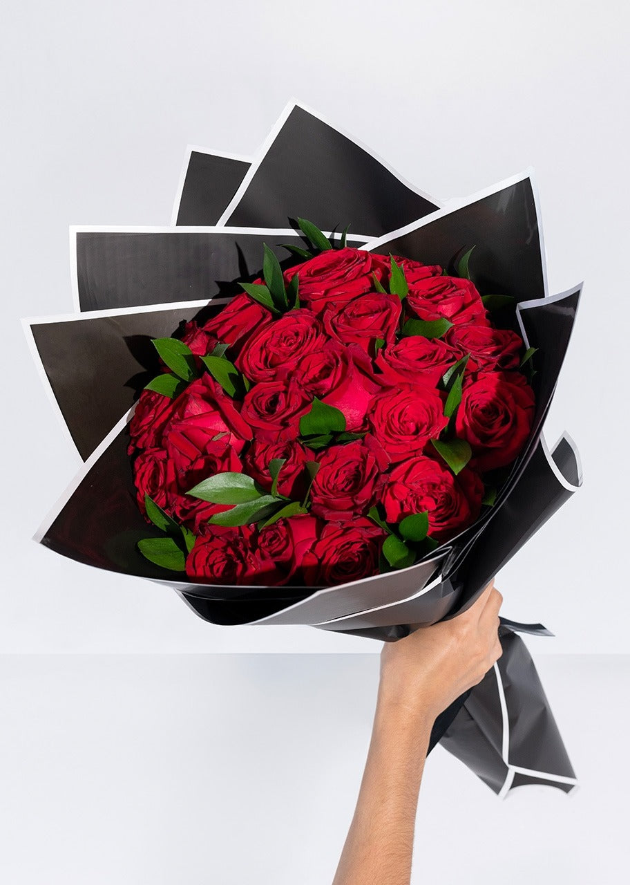 Ramo de 24 rosas rojas