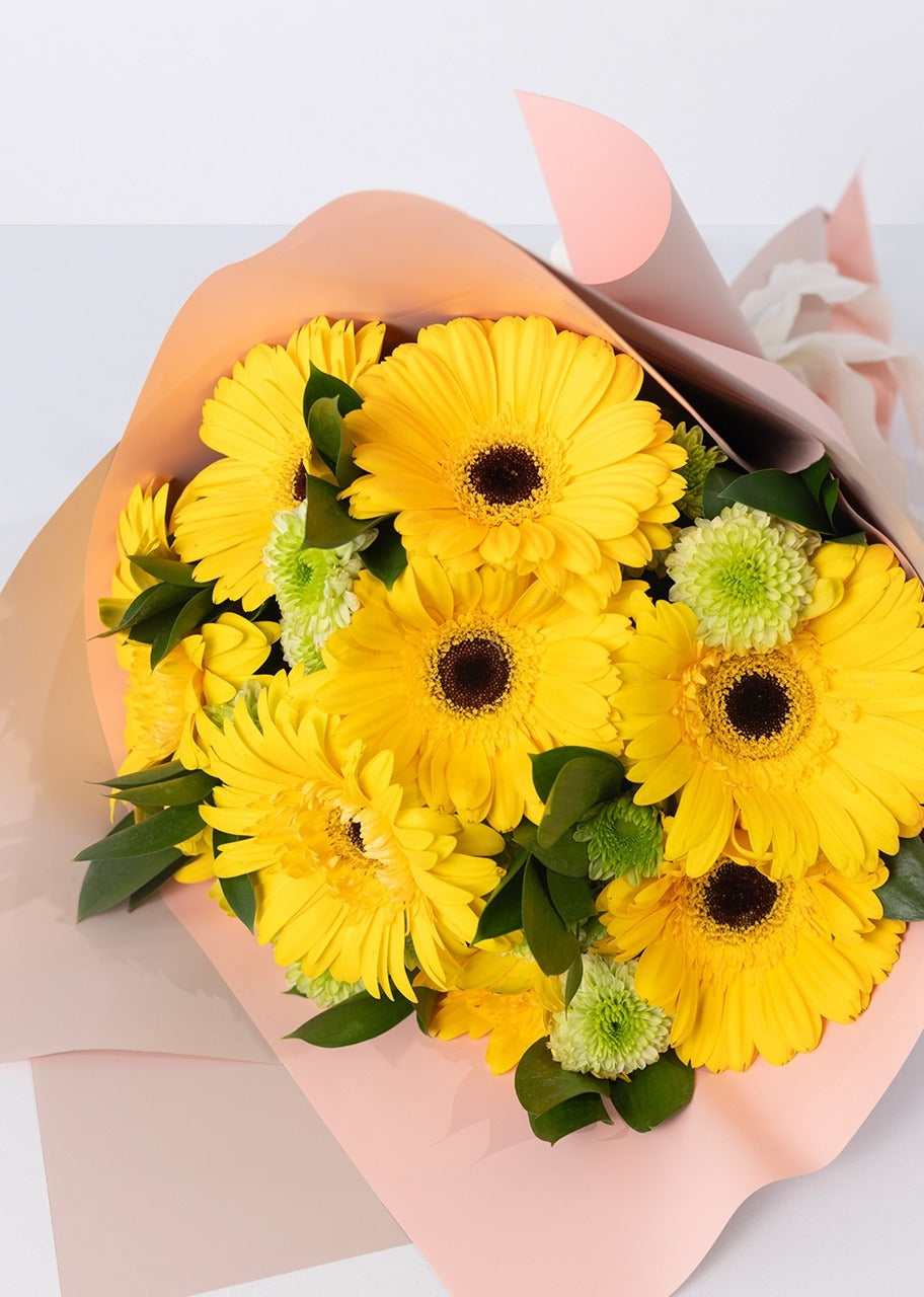 Ramo de 8 gerberas amarillas