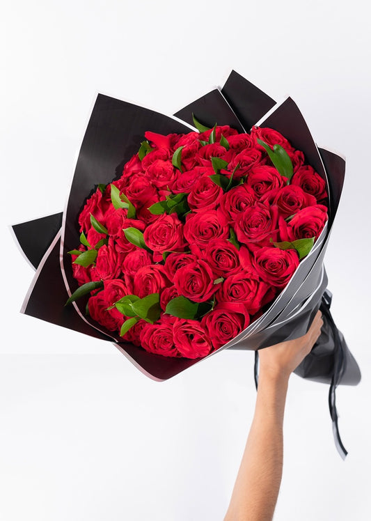 Ramo de 50 rosas rojas